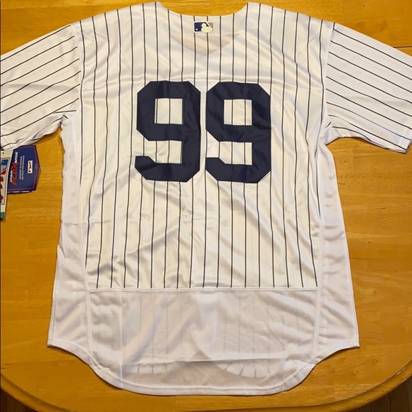 aaron judge pinstripe jersey